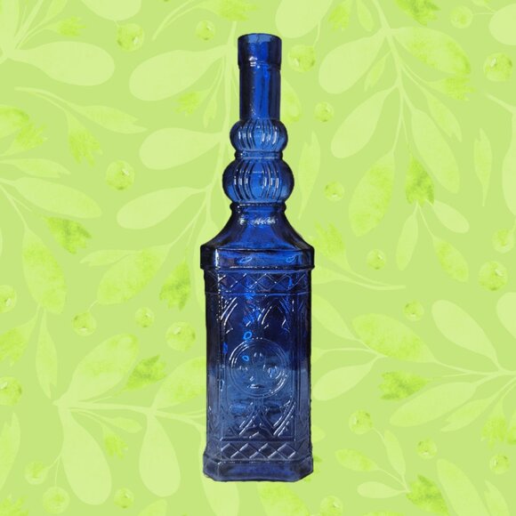 Vintage cobalt blue glass bottle - Picture 1 of 10